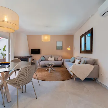 Casa Feliz Holiday home Benalmadena